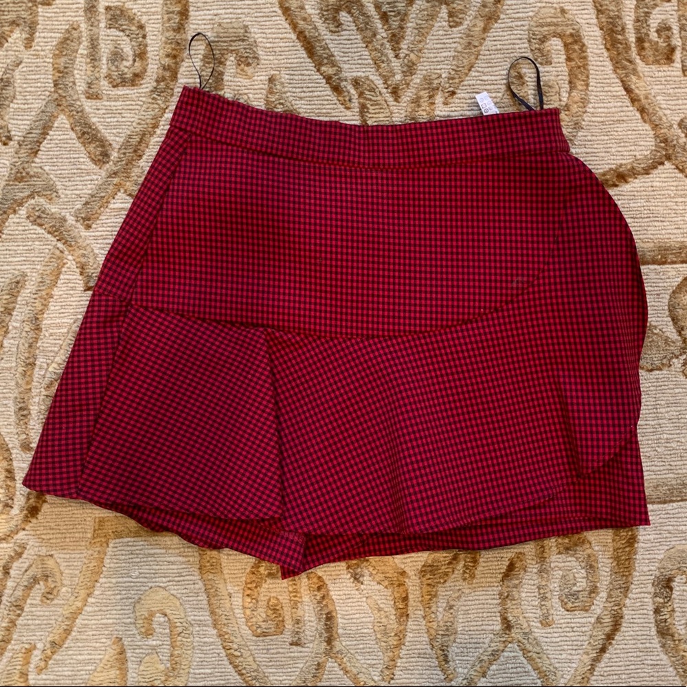 ZARA GINGHAM SKORT